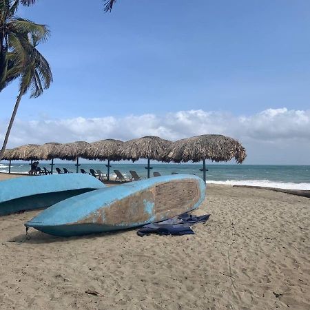 Tayrona Juancho'S House Hostel & Coworking ลอสนารานฆอส ภายนอก รูปภาพ