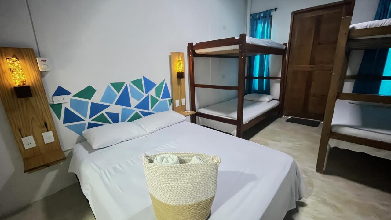 Tayrona Juancho'S House Hostel & Coworking ลอสนารานฆอส ภายนอก รูปภาพ