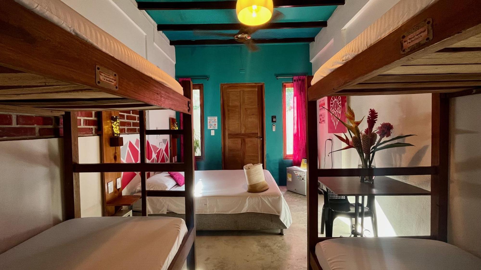 Tayrona Juancho'S House Hostel & Coworking ลอสนารานฆอส ภายนอก รูปภาพ